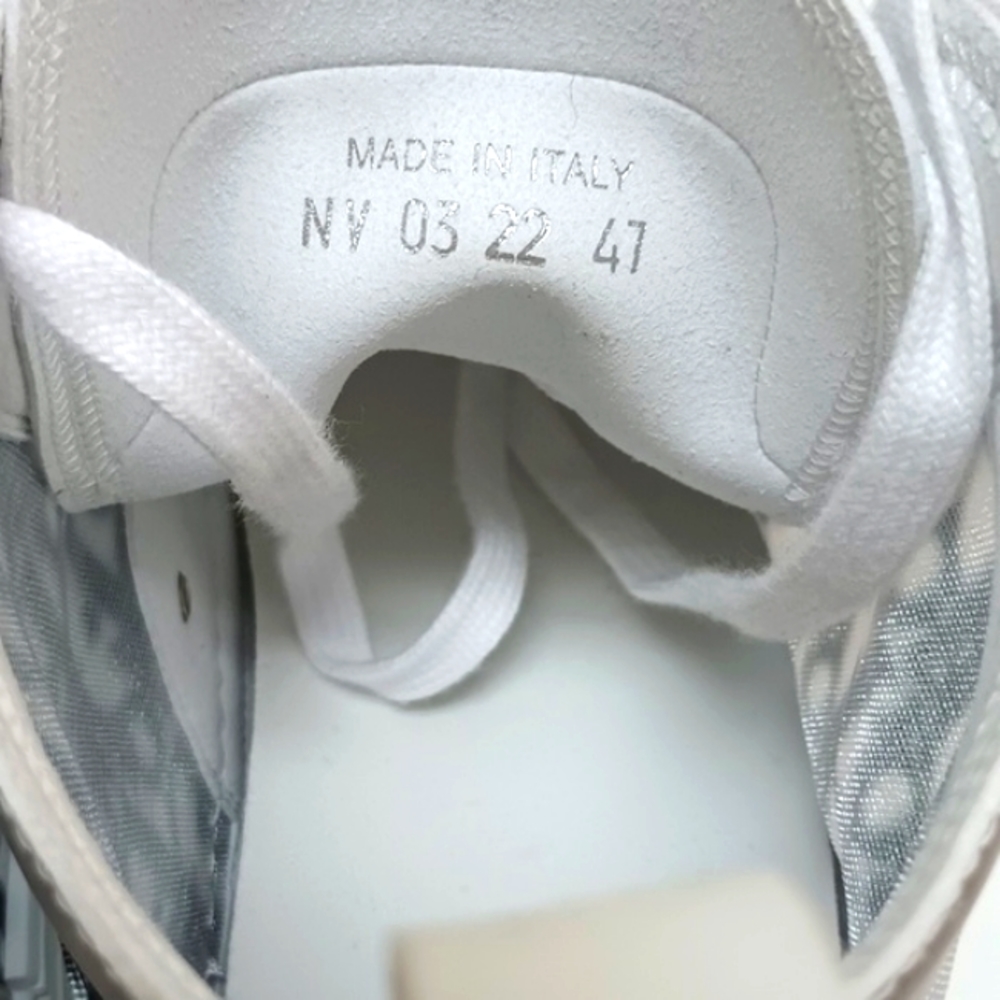 Dior Oblique High-Top Sneaker B23 - Picture 10 of 12